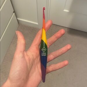 Furls Streamline Swirl Crochet Hook